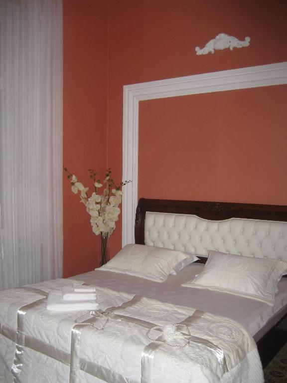 Queen Valery Hotel Odesa Exterior foto