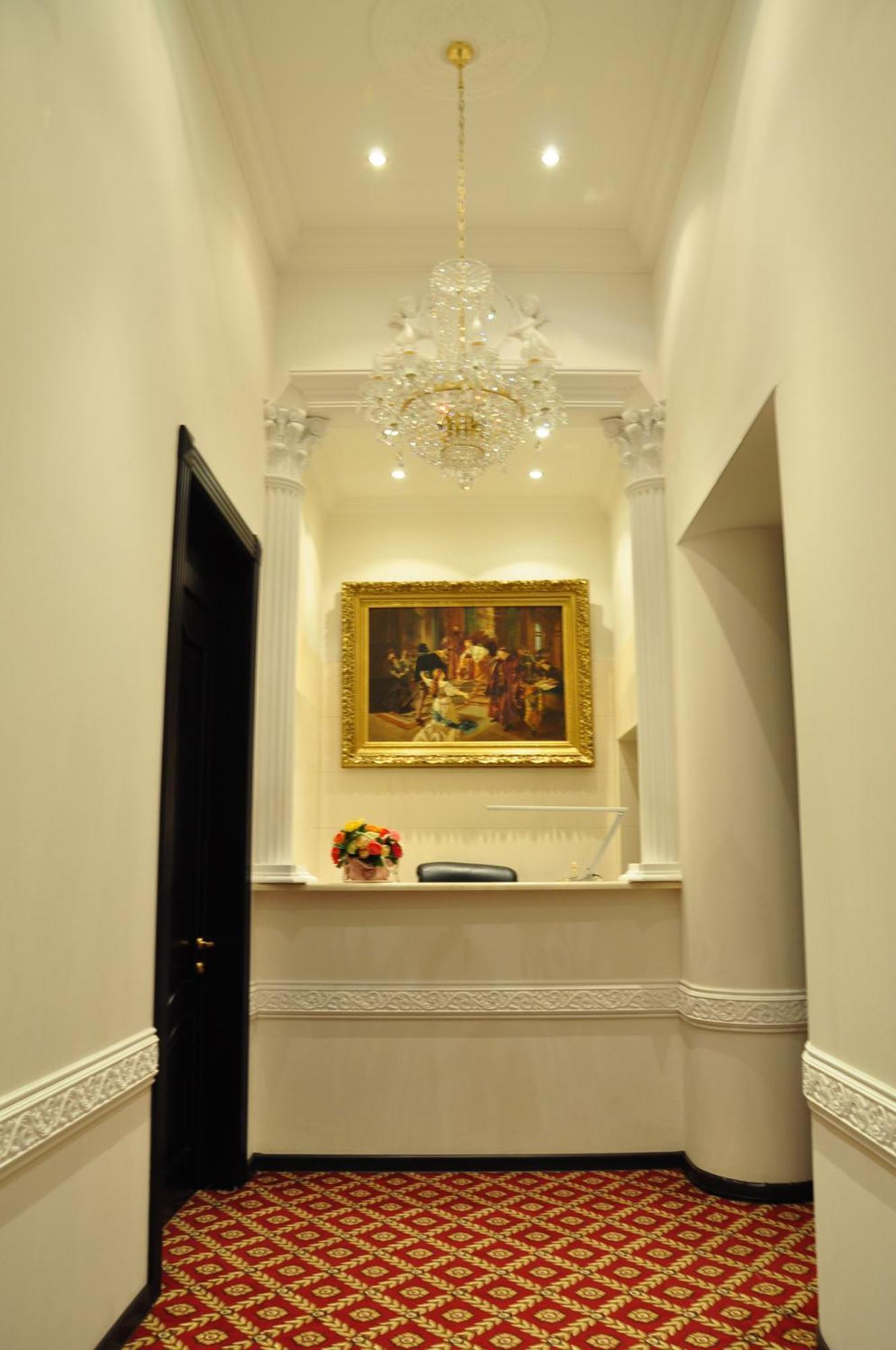 Queen Valery Hotel Odesa Exterior foto