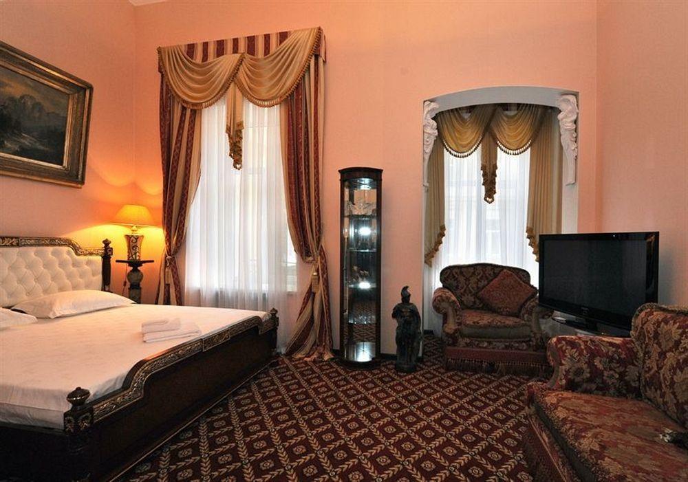 Queen Valery Hotel Odesa Exterior foto